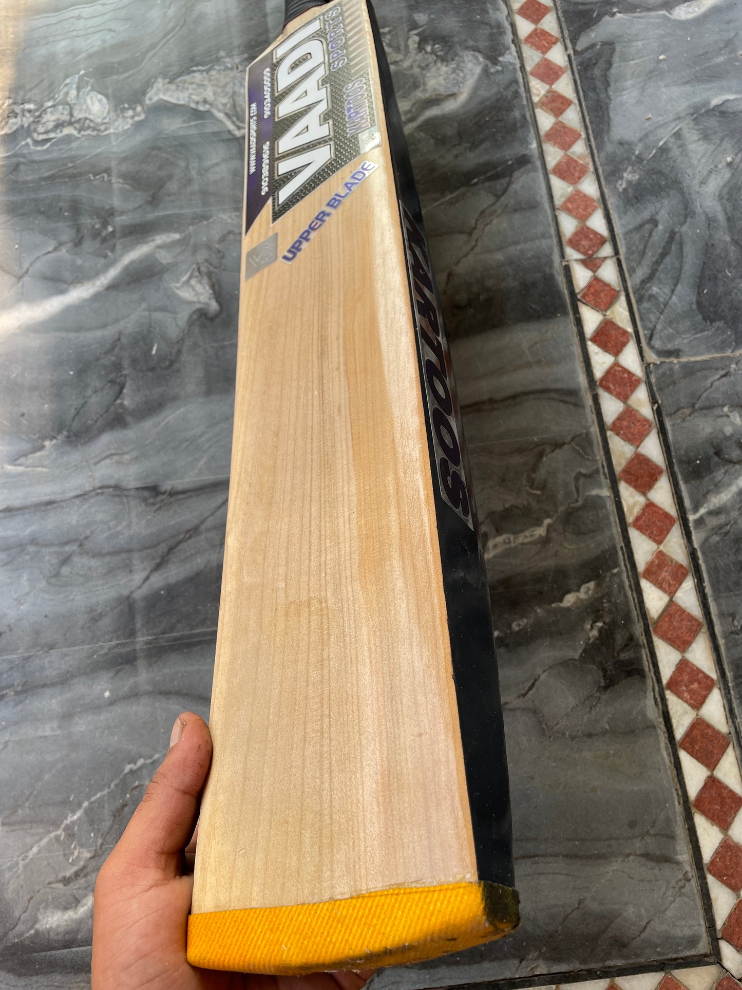 Kartoos Karan Ambala Edition™ – 2 Line Warrior Cut