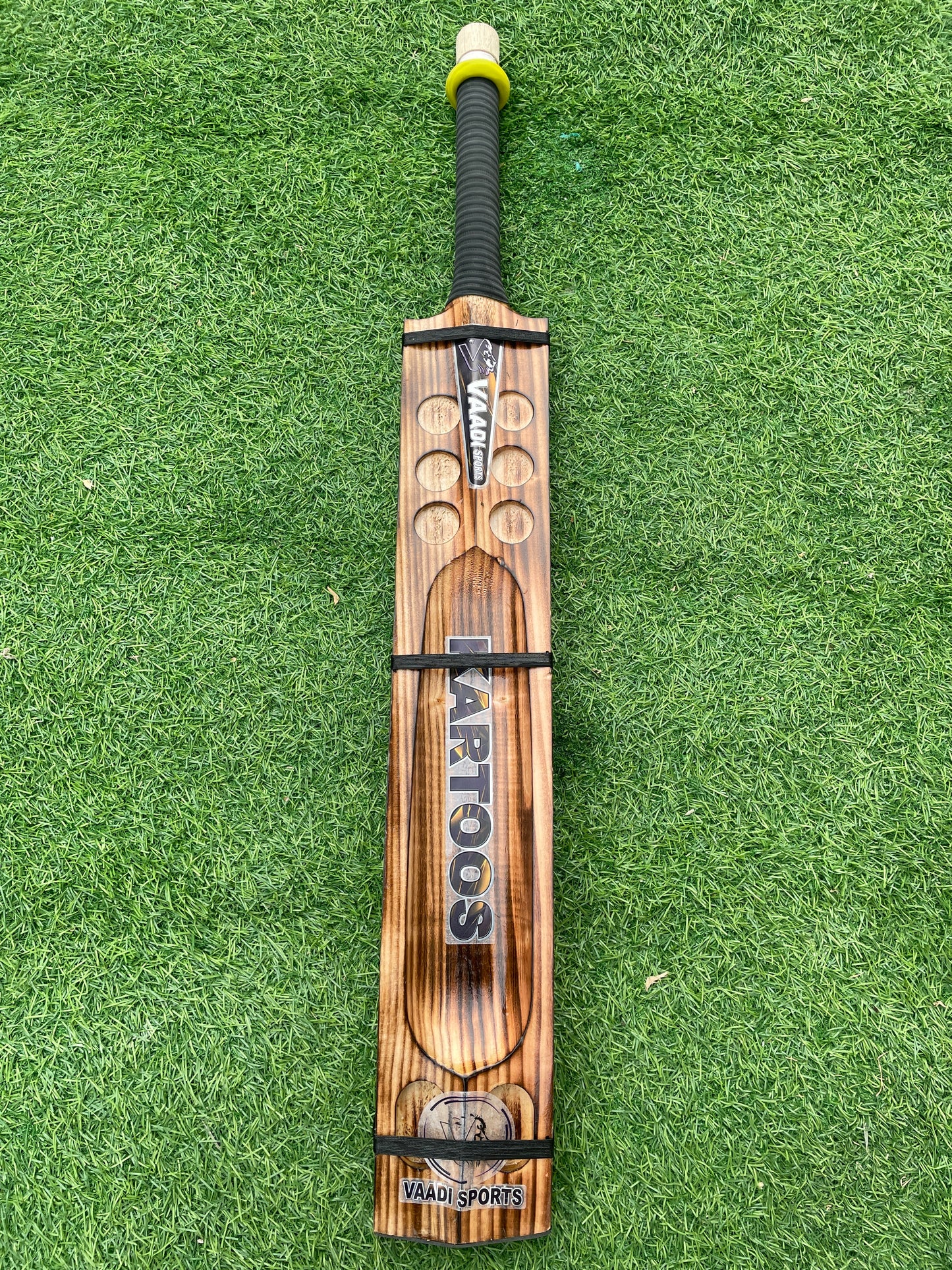 Vaadi Sports Kartoos Burn Edition Soft Tennis  - Diamond Scoop