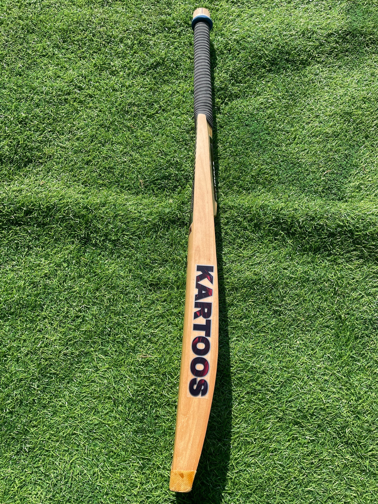 KARTOOS  Upper Blade - Diamond Cut Burn Edition - Hard Tennis Bat