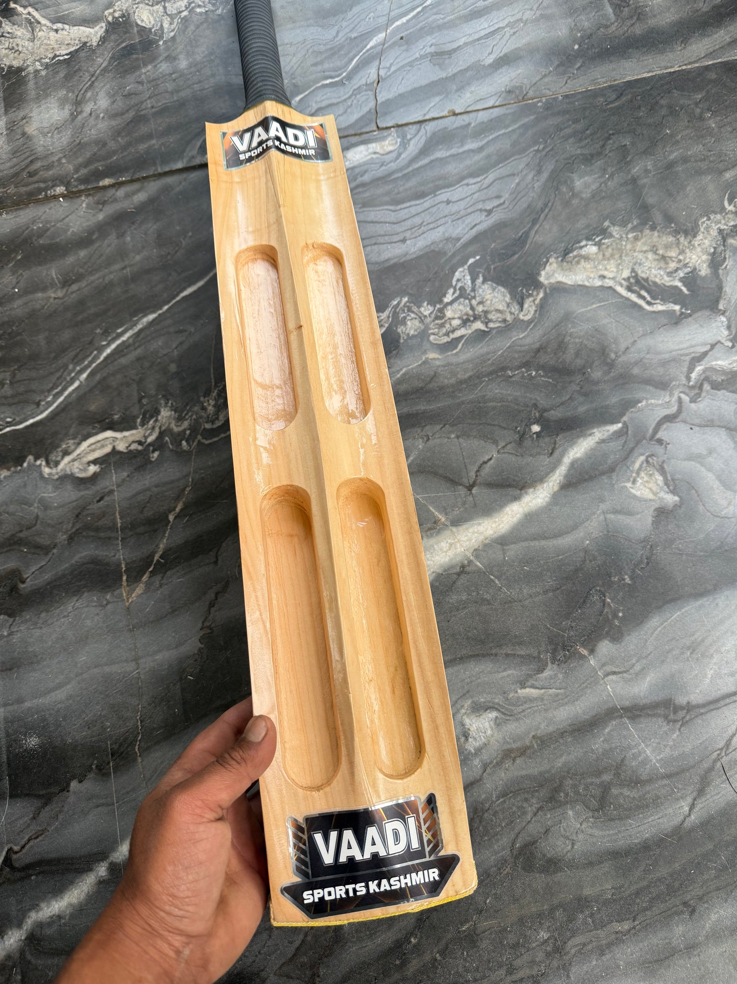 KARTOOS Upper Blade - 4 Scoop Gold Edition - Hard Tennis Bat