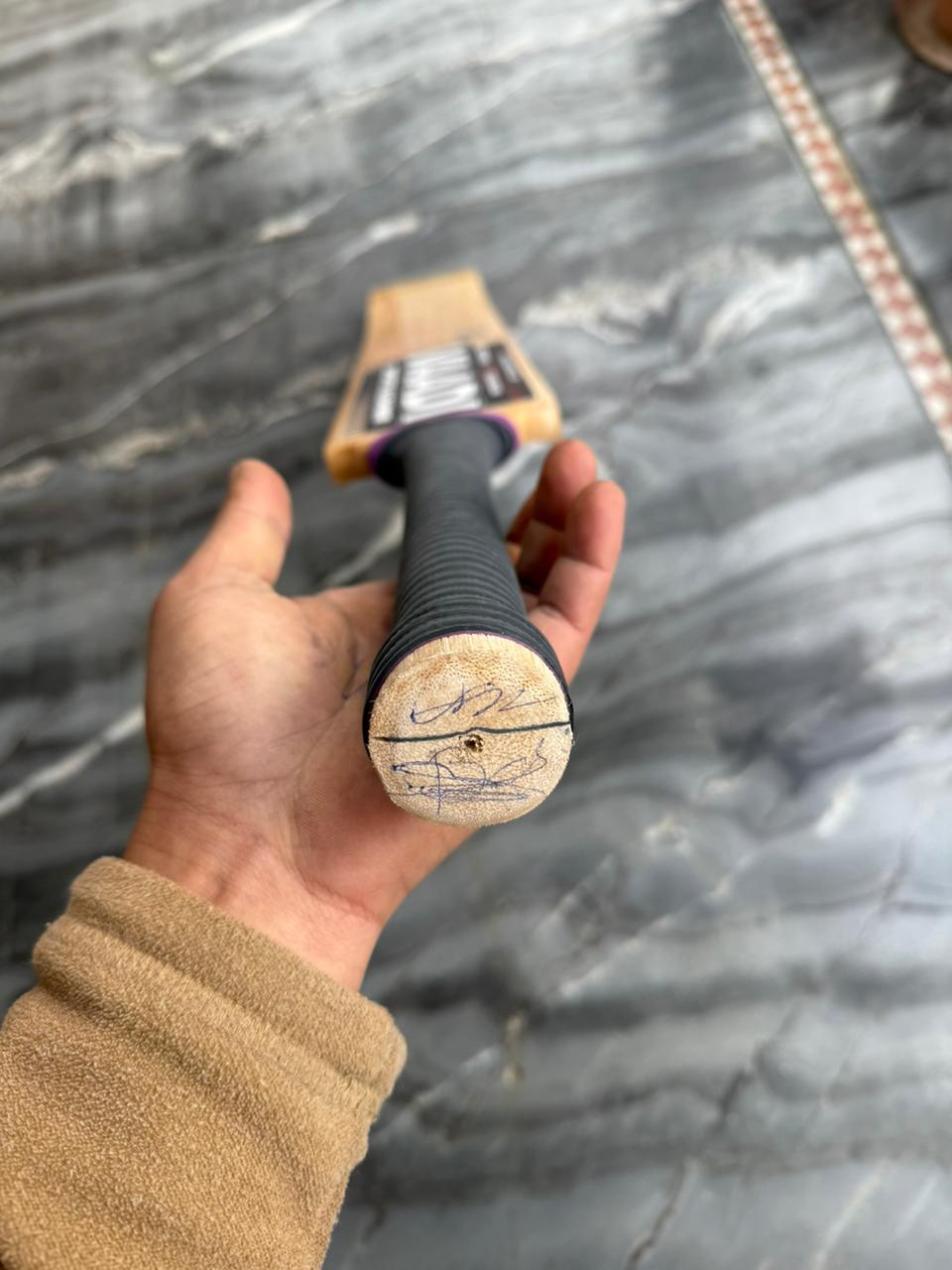 WEAPON- MAX EDGE SINGLE SCOOP - HARD TENNIS BAT